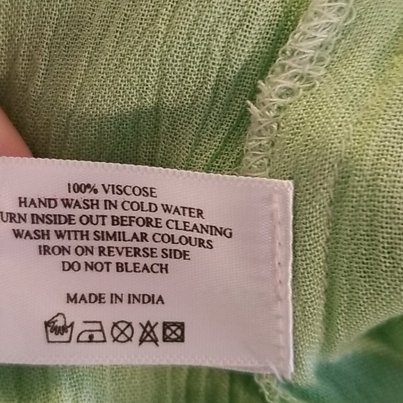 America & Beyond Embroidered Kaftan size L - Picture 12 of 12